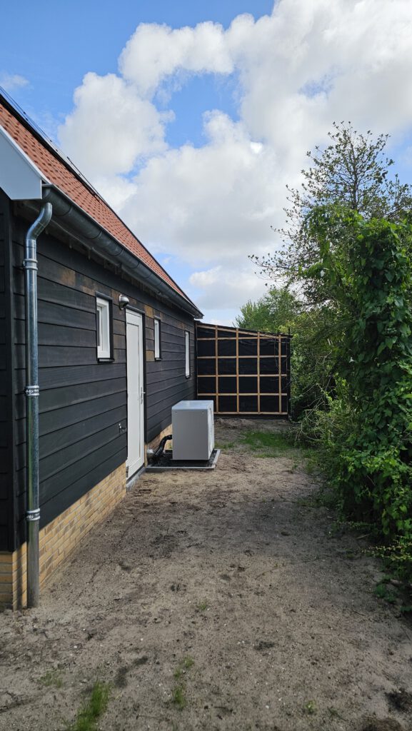 Moderne onderhoudsarme gevelbekleding na complete gevelrenovatie